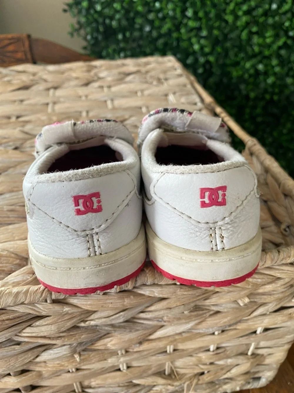 DC Kids White & Pink Plaid Slip-On Moccasins